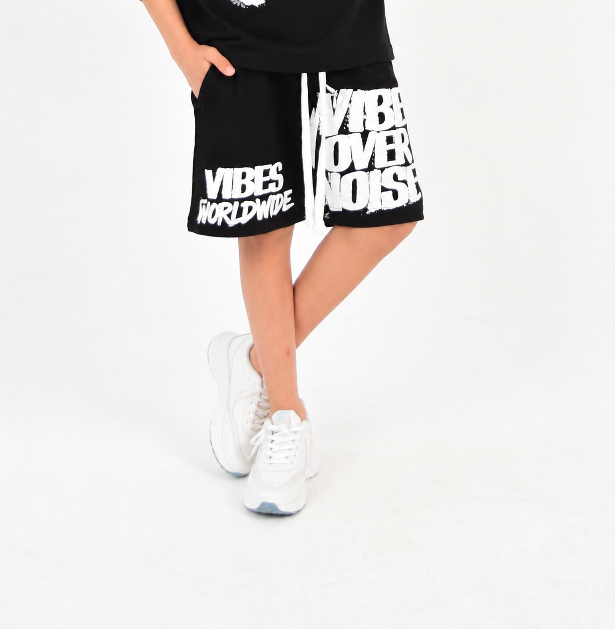 World Wide Black Short
